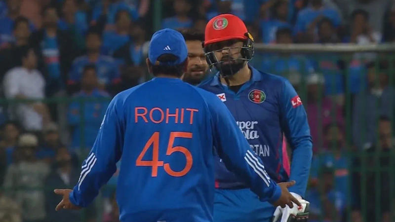 IND vs AFG: Rohit Sharma argues with Mohammad Nabi