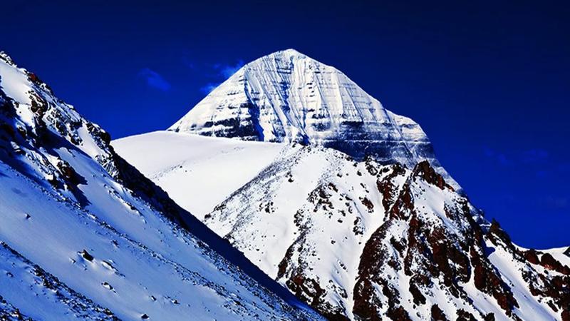 Kailash-Manasarovar Darshan in Just 1.5 Hours: Here's How to Book Tickets