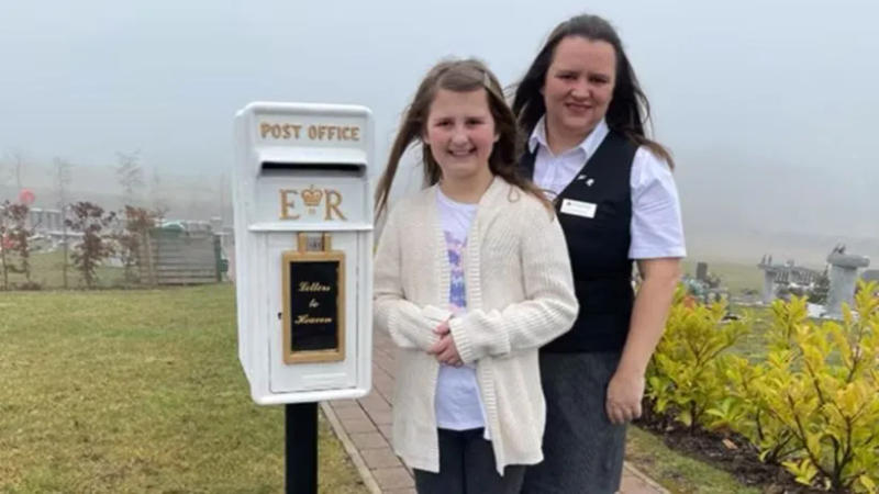 Following her grandparents' deaths, the 10-year-old claims that the mailbox helped her talk to them and process her grief