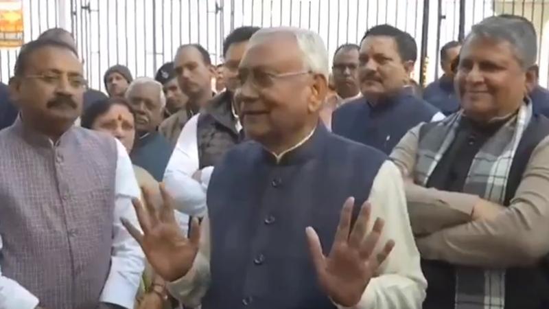 Nitish Kumar Old Video Goes Viral