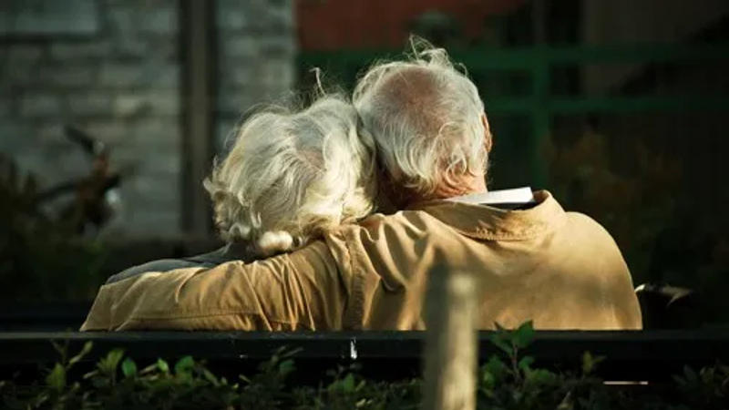 Viral Video: Elderly Man Love For His Wife