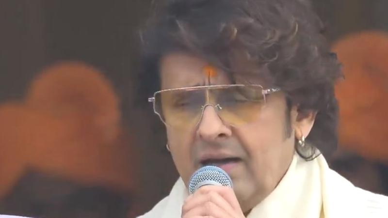 Sonu Nigam singing Ram Bhajan