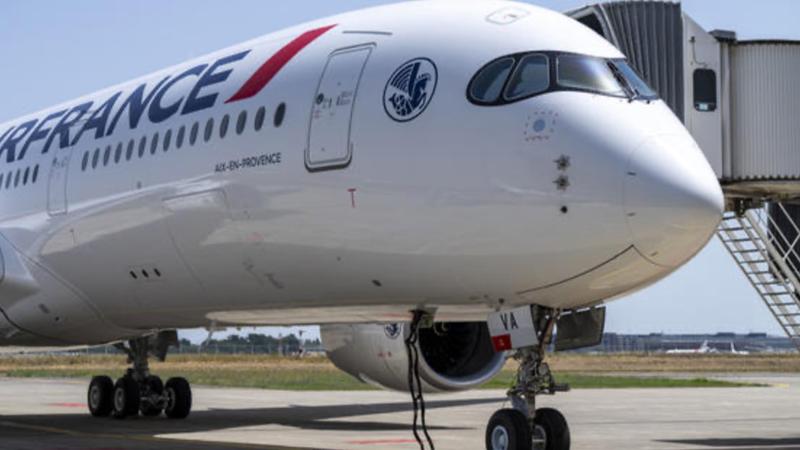 Air France A350 suffers tailstrike on landing in Toronto.