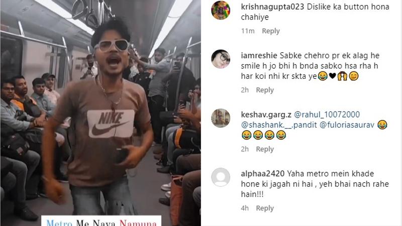 Delhi Metro Passenger's Hilarious Dance Moves