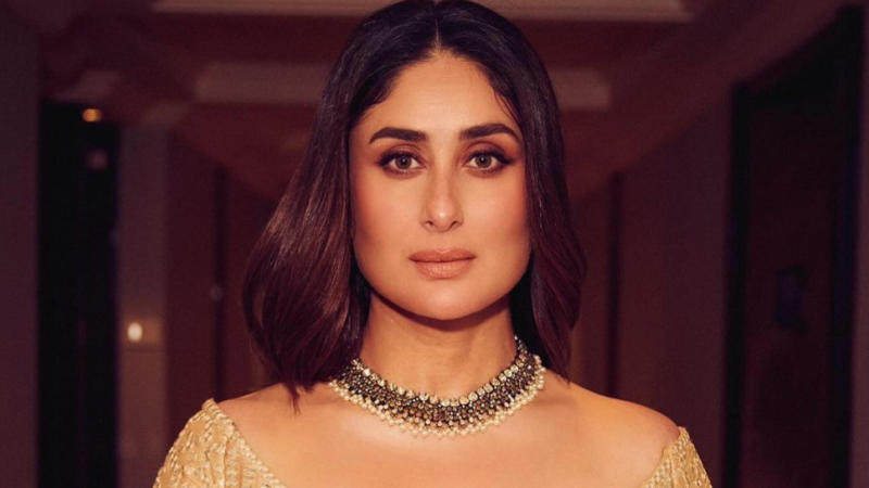 Kareena Kapoor donned a mirror-work angrakha suit for the Dadasaheb Phalke Awards.