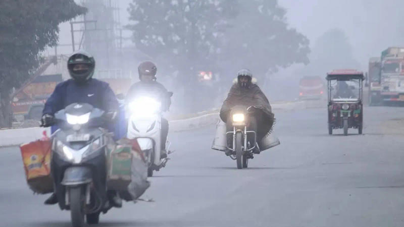Today’s Weather: Cold Wave to Continue in Delhi, Fog Alert in Rajasthan