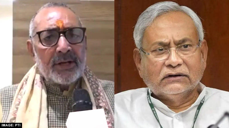  Union Minister Giriraj Singh Challenges Nitish Kumar to Contest Against PM Modi from Varanasi