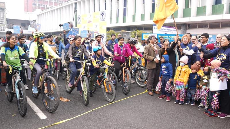 World Cancer Day: Cancer Survivors' 'Cycle for Change in Marathon' Flagged Off To Raise Awareness 