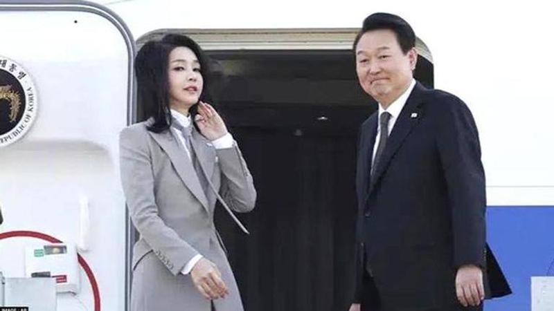 South Korean President and his wife