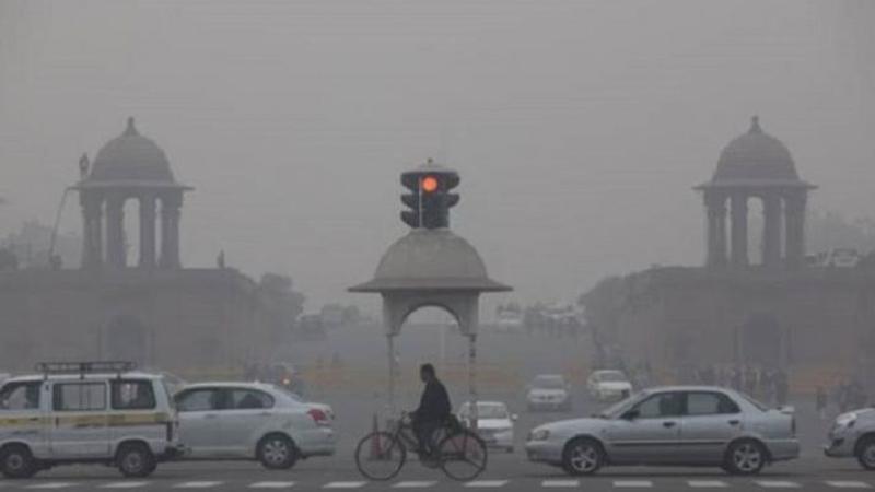 Delhi AQI remains in 'poor' category