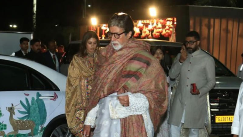 Amitabh Bachchan in Jamnagar