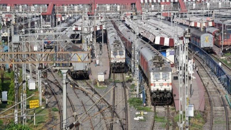 Mumbai: 63-Hour Mega Block For Thane Platform Extension Work 