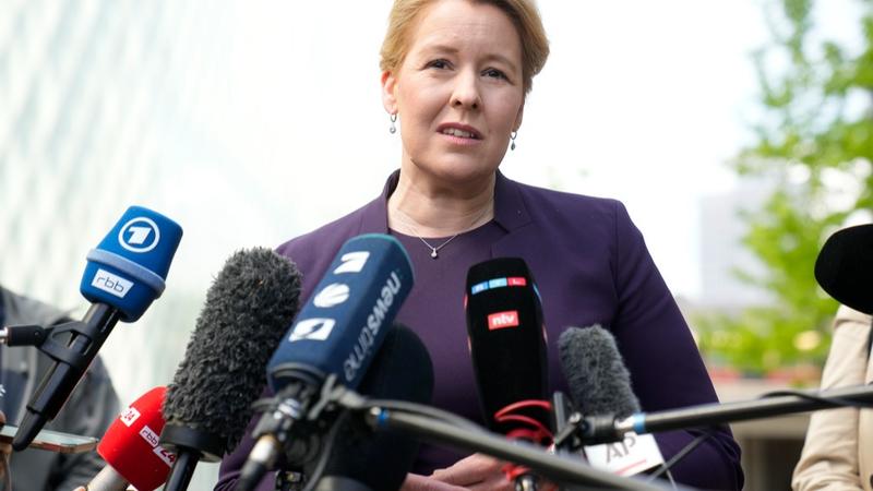 Former Berlin mayor and top economic advisor Franziska Giffey was assaulted by an unidentified indiviudal at a Berlin Library event. 