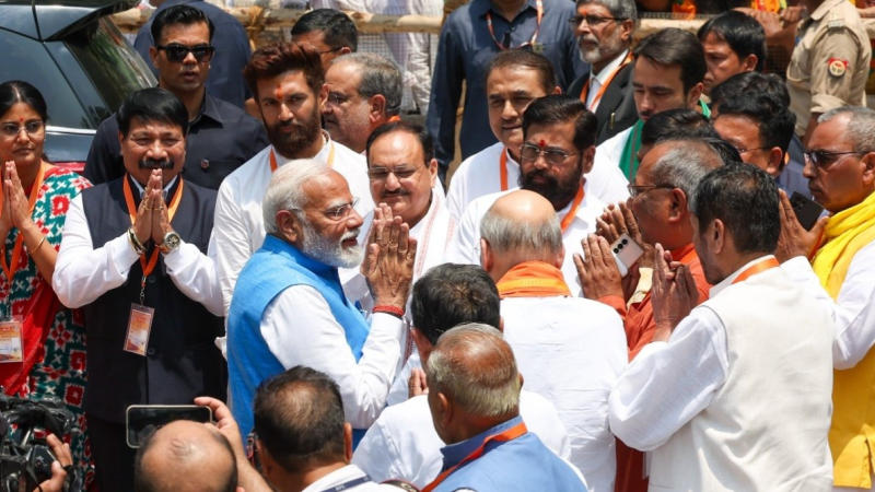 PM Modi with NDA leaders