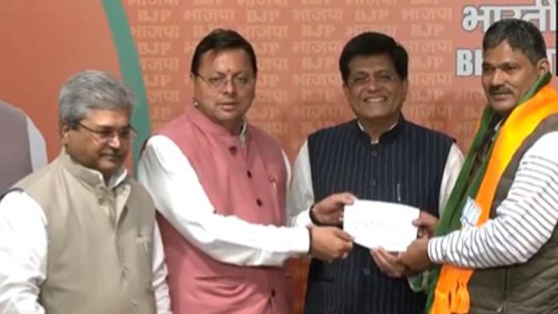 Congress MLA Rajendra Bhandari Joins BJP