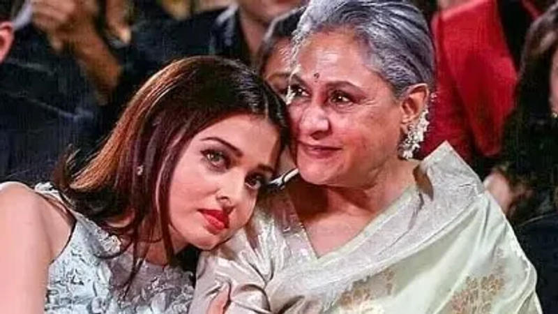 Aishwarya Rai and Jaya Bachchan 