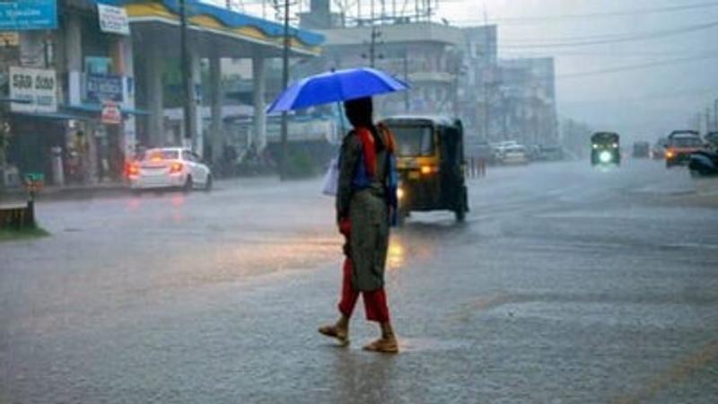 Rains to intensify in Kerala IMD issues warning