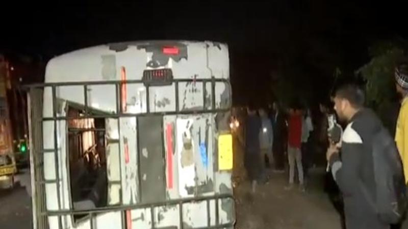 MP Accident: 14 Killed, 20 Injured After Pick-up Vehicle Overturns in Dindori, Rs 4 Lakh to Kin