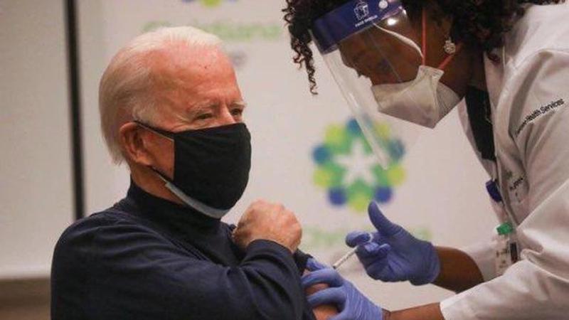 US President-elect Joe Biden, on December 21 (local time) received the first dose of Pfizer-BioNTech vaccine at a hospital in Newark, Delaware. The va