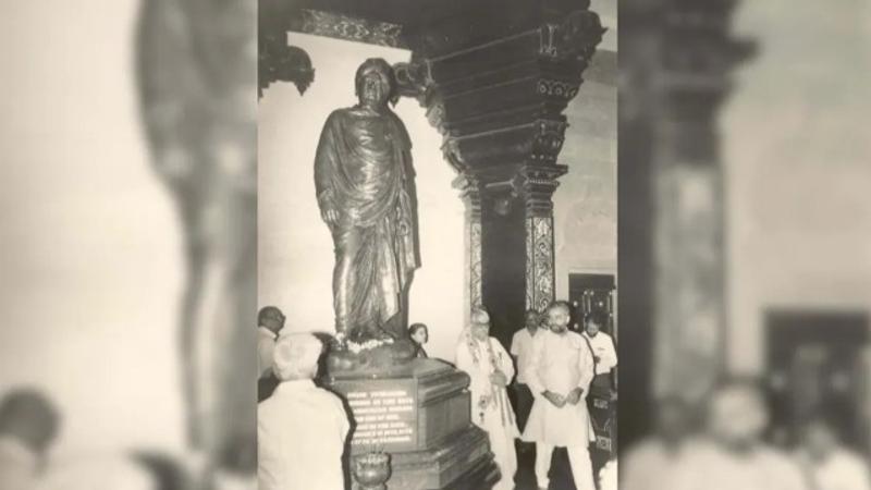 PM Modi at Vivekananda Rock Memorial. Circa 1991.