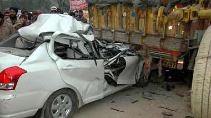 4 tourists from Punjab killed in car accident in J&K