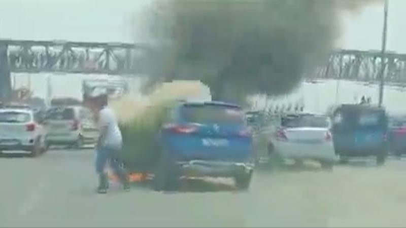 Moving car catches fire on Delhi-Meerut Expressway