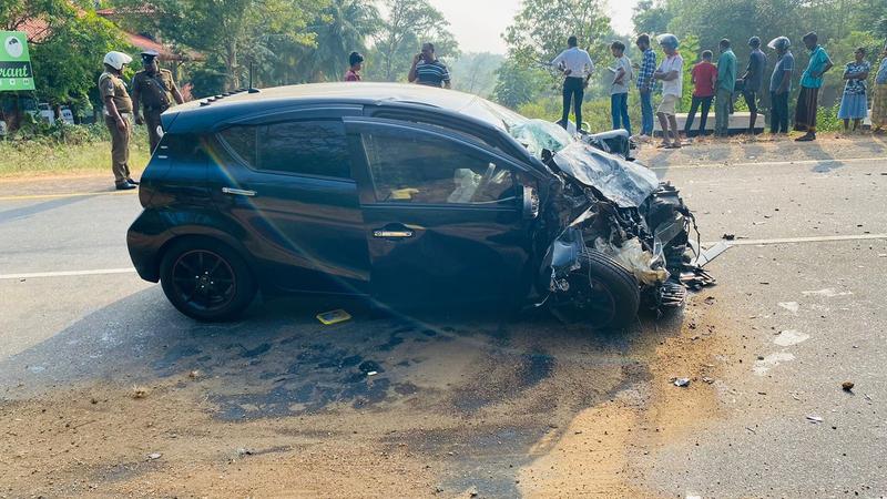 Lahiru Thirimanne's car after an accident