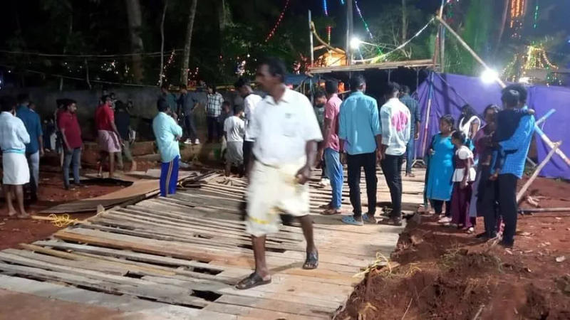 Kerala: Temporary bridge for Christmas celebration collapses in Neyyattinkara, many hurt