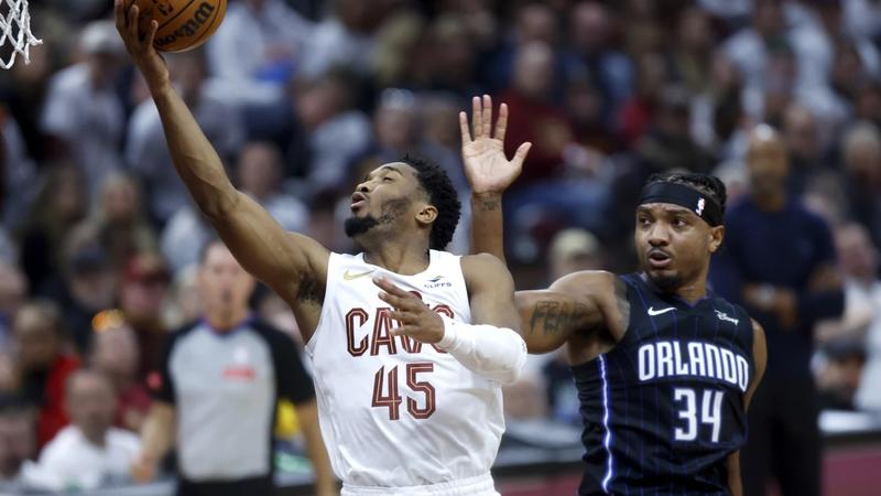 Donovan Mitchell powers Cleveland Cavaliers to 2-0 lead over Orlando Magic