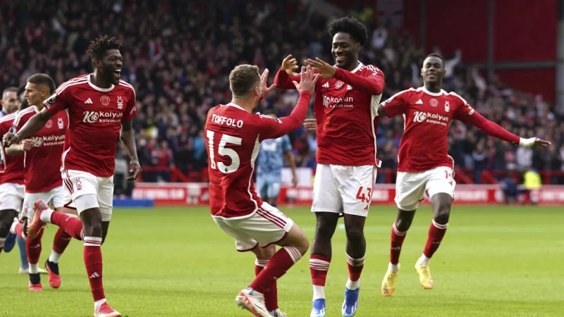 Martinez’s mistake contributes to Aston Villa’s 2-0 loss at Nottingham Forest in the Premier League