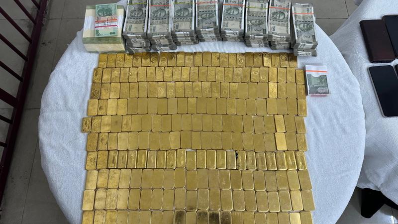 DRI seizes smuggled gold worth around Rs 40 crores