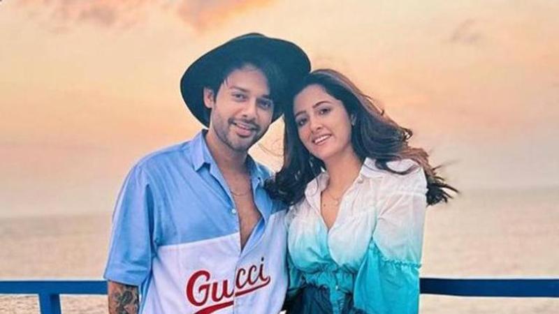 Stebin Ben dismisses dating rumours with nupur sanon