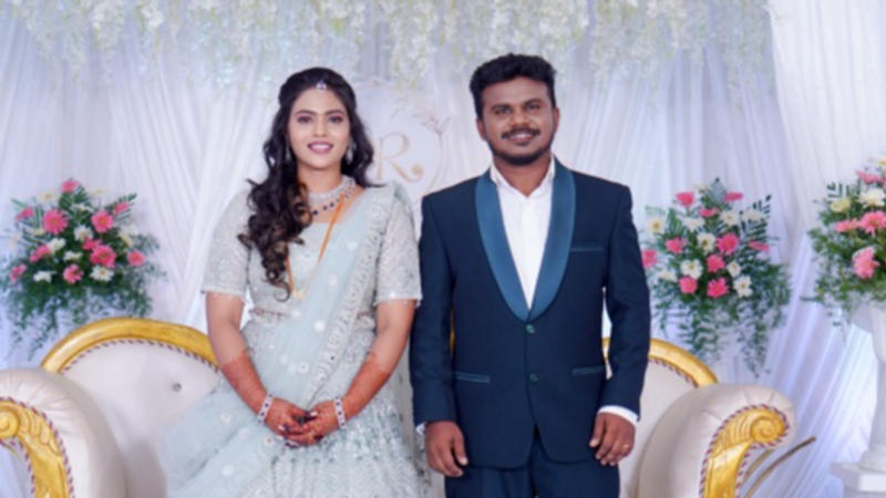 Siren director gets married to Ramya