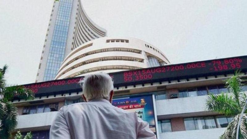 Sensex rallies 743 pts as Facebook dials Jio; RIL tops gainers' chart