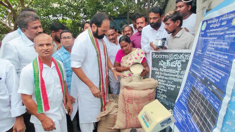Recycling of ration rice: Telangana Minister issues warning