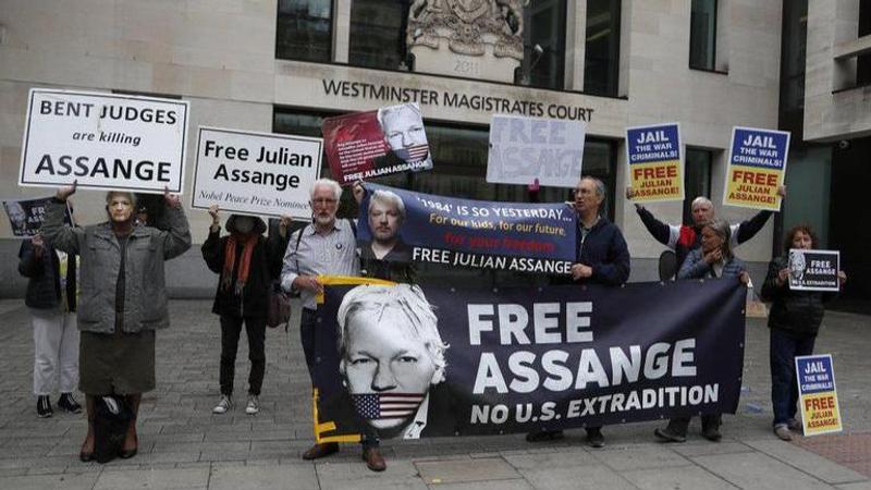 Julian assange