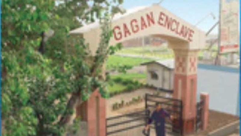 Roof of wall collapses in Gagan Enclave