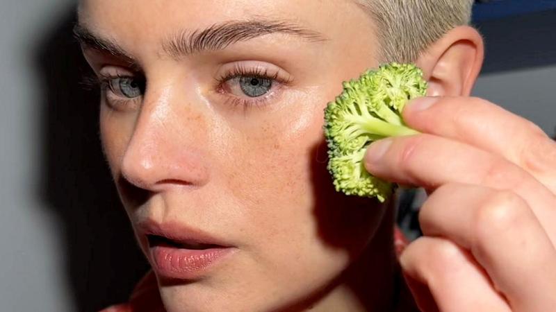 Broccoli freckles trend 