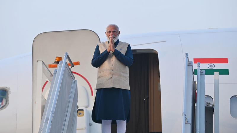 PM Modi leaves for Bhutan 