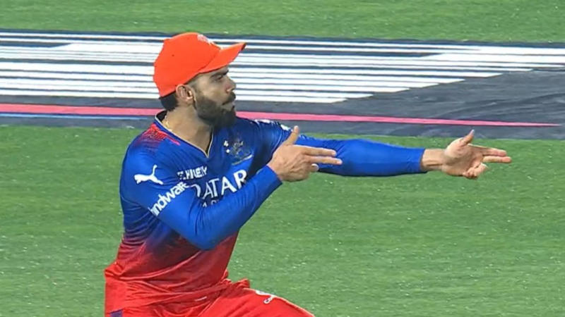 Virat Kohli new celebration