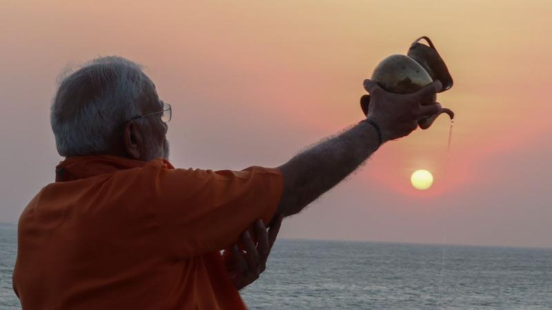 PM Modi performs 'Surya Arghya' at Vivekananda Rock Memorial; Know Its Significance