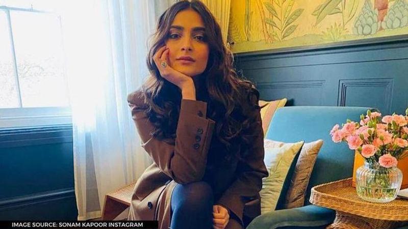 Sonam Kapoor shares lockdown repercussions, says 'my eyebrows are a mess'