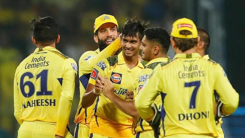 KKR vs CSK IPL LIVE SCORE