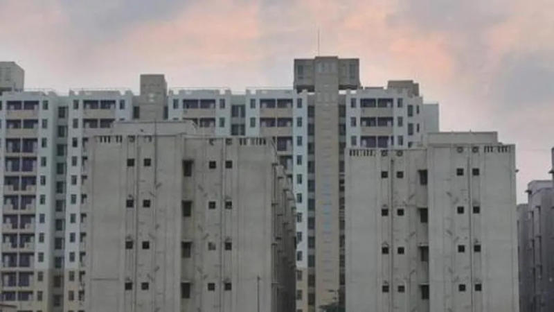12 Towers of Delhi Housing Society unsafe: Residents gets notice