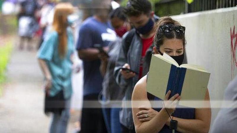 US: Long lines, machine problems mar Georgia primary