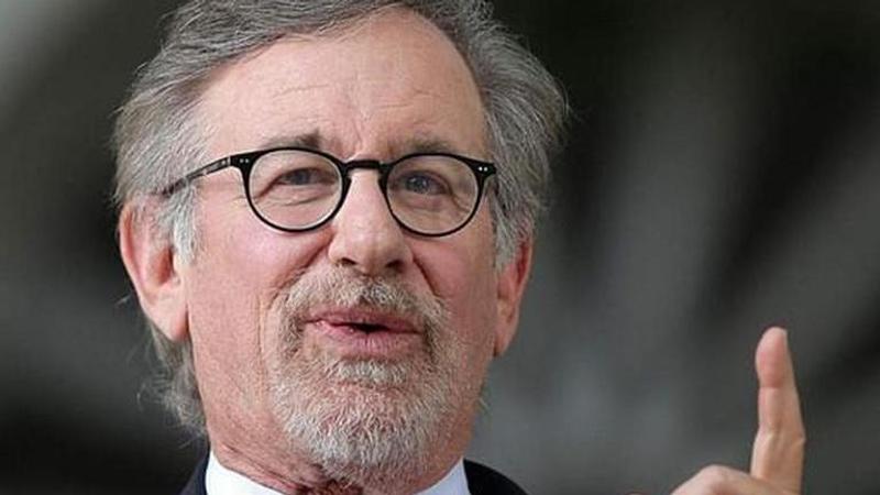 STEVEN SPIELBERG