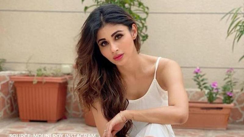 mouni roy