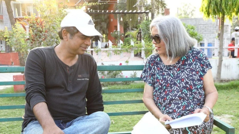 Zeenat Aman with Showstopper director Manish Harishankar