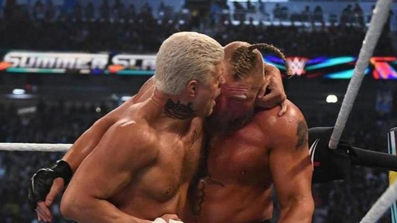 Referee makes huge error during Brock Lesnar vs Cody Rhodes WWE SummerSlam match