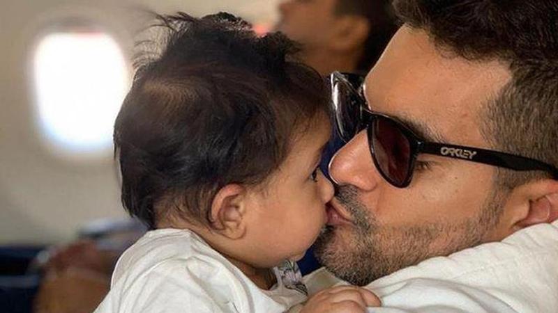 Angad Bedi flaunts his playtime 'morning scenes' with daughter Mehr amid vacay in Maldives